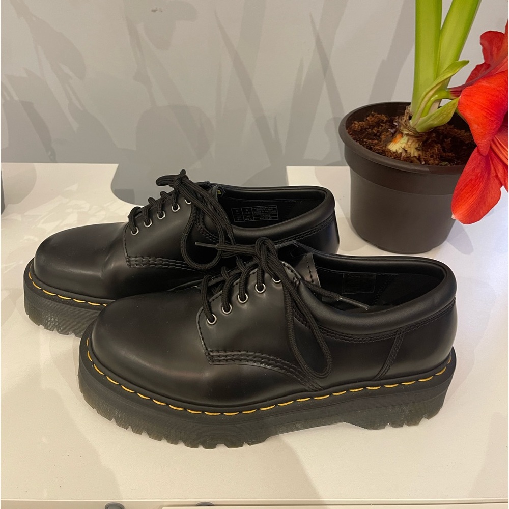 BRAND NEW Dr. Martens size US 10 UK 40